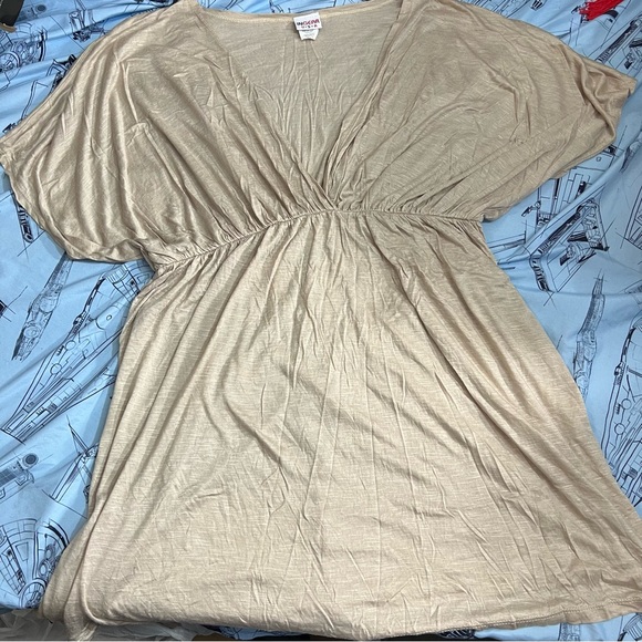 Ingear Tops - Ingear Women's Tan Tunic Top